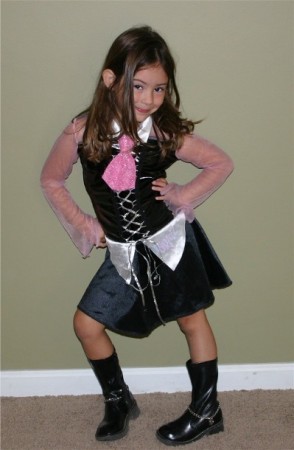 Samantha in her "Bratz" costume.