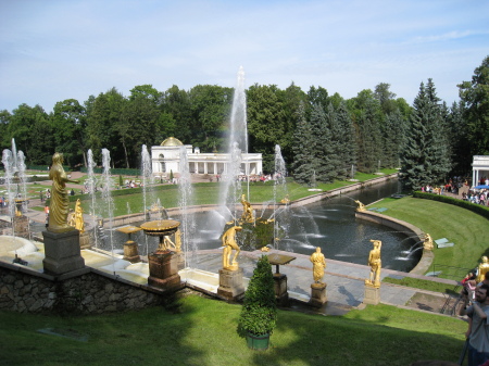 Peterhof entry