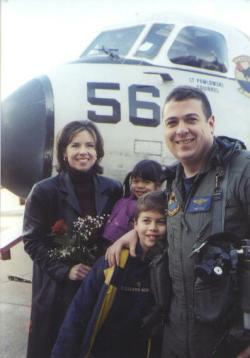 Homecoming - 2002 (USS GEORGE WASHINGTON)