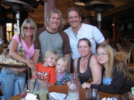 Shari,Greg, Me,Julie&kids