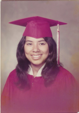 Rosa Salinas-Hultman's Classmates profile album