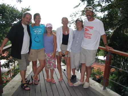 brother in law,sister marie, brianne, wife liz,kyle and me in costa rica