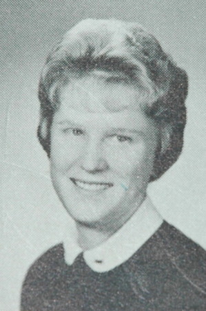 Bonnie Taubert's Classmates profile album