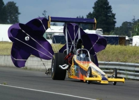 Driving an A-Fuel dragster!