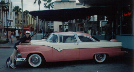 Nice legs or nice car?