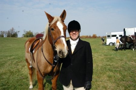 Jon Standing w/Midas Prior to Hunt