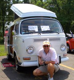 1972 VW Westfalia Bus - 1st Place!