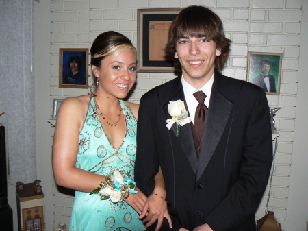 Travis & Olivia - Prom 2007