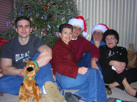 Grant, Joanne, Glenn, David and Grandma Frances