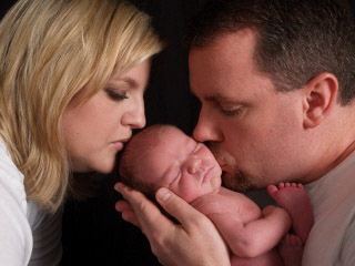 daughter Stephanie, Levi and dad Kevin