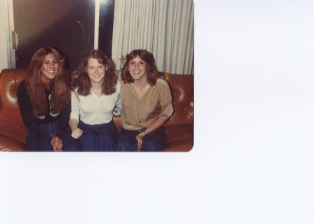 1978 with Lisa B, Lisa H & Suzette M