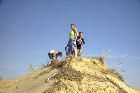 Kids at Kill Devil Hills, NC