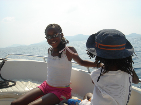 kids enjoying the island breeze