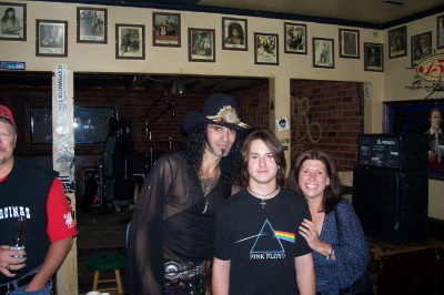 Zakk with Eric Sardinas(Blues guitar god!)and some woman?