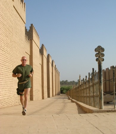 Running the Babylon ruins - Iraq 2003