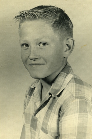 Vic Z. (6th - Age 11/12 - 1959/60).