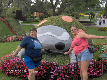 sara & me at cypress gardens