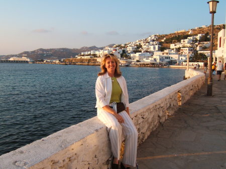 Turning 40 in Mykonos