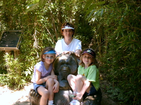 My girls and I at the zoo....