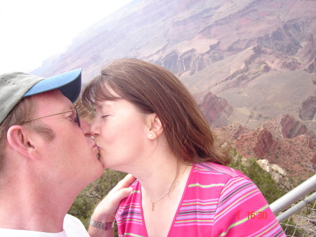 Big Kiss at Grand Canyon!