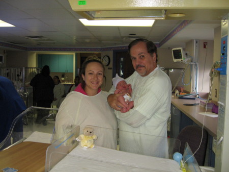 Grandpa, Mom & Jillian Born 8-22-06