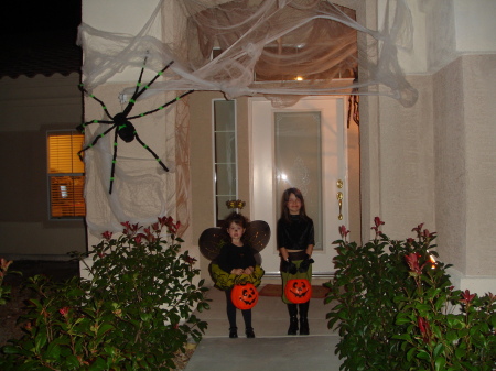 Getting ready to Trick or Treat 2005