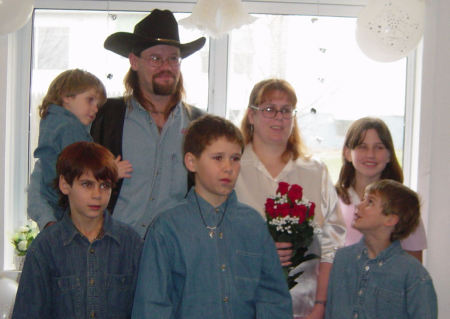 my family pic our wedding day 12-31-05