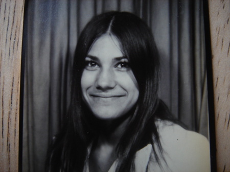 Joni in 1975