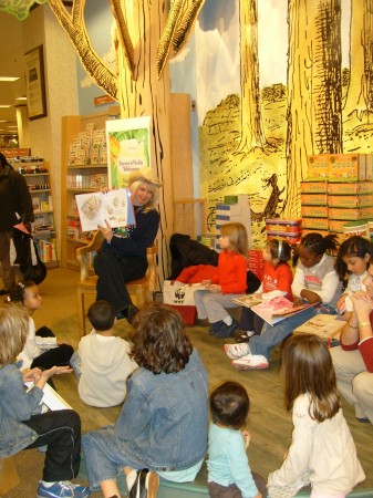 Reading to Children from my School