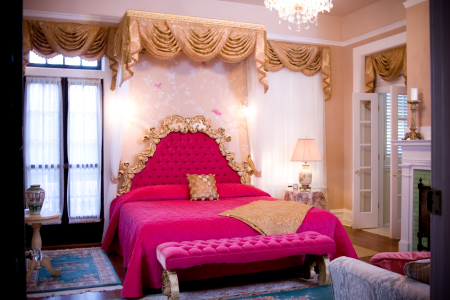 Lady Taylor Bridal Suite