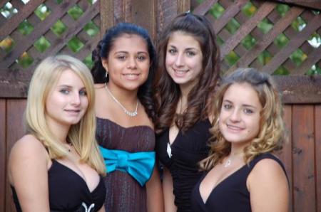 Rissa and friends SHS freshman reception