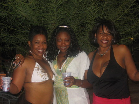 me and my girls pool party
