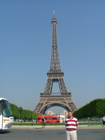 Me in front of the Eiffle Tower in Paris - 6/30/06