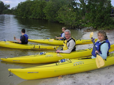 Kayaking in Florida - Middle River Dec 2004