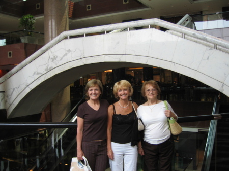 June 06, Beijing.  Sue, Dawn and Mom in China