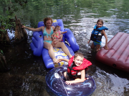 Floating down the Rainbow River