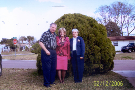 Bruce, Libby, and Lorene Claggett, Atlantic Beach, FL Feb 2006