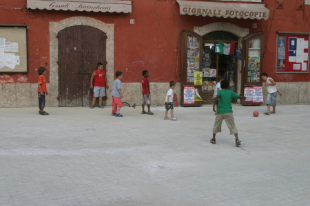 Soccer-Arpino's Piazza