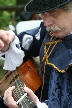Performing on Historical Guitar
