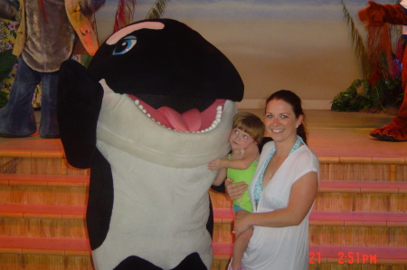 Melissa, Danielle, & Shamu