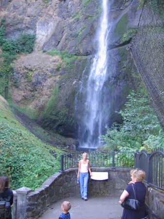 waterfall in Oregon