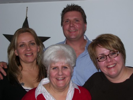 Me, Mom,Greg(bro) and (Sis) Kathy
