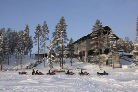 snowmobiles infront of the hotel