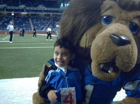 Dominic and the lions mascot