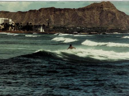 Surfing Hawai'i