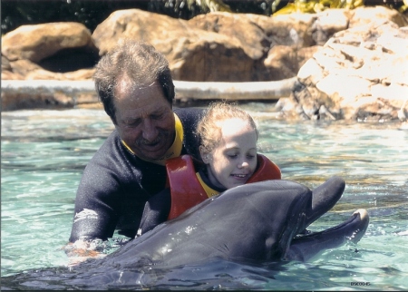 discovery cove 2006 jenny 18 and dad