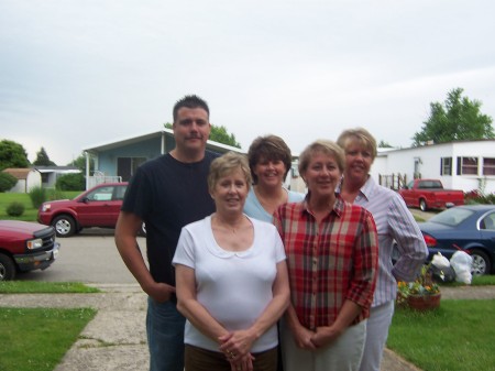 My Mom,three sisters and I