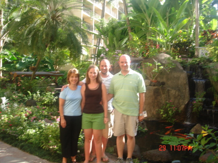 Fred Hill and Family in Hawaii 2006