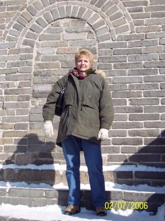 Vicki on the Great Wall