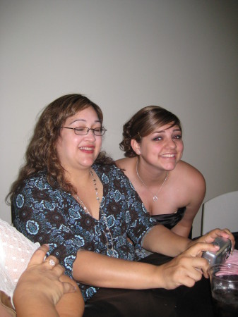 Kaely & her Aunt Cathy - 2007